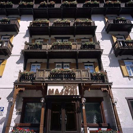 Hotel Majoni كورتينا دامبيتزو المظهر الخارجي الصورة