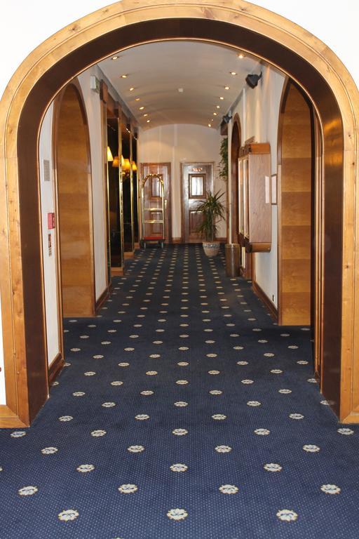 Hotel Majoni كورتينا دامبيتزو المظهر الخارجي الصورة